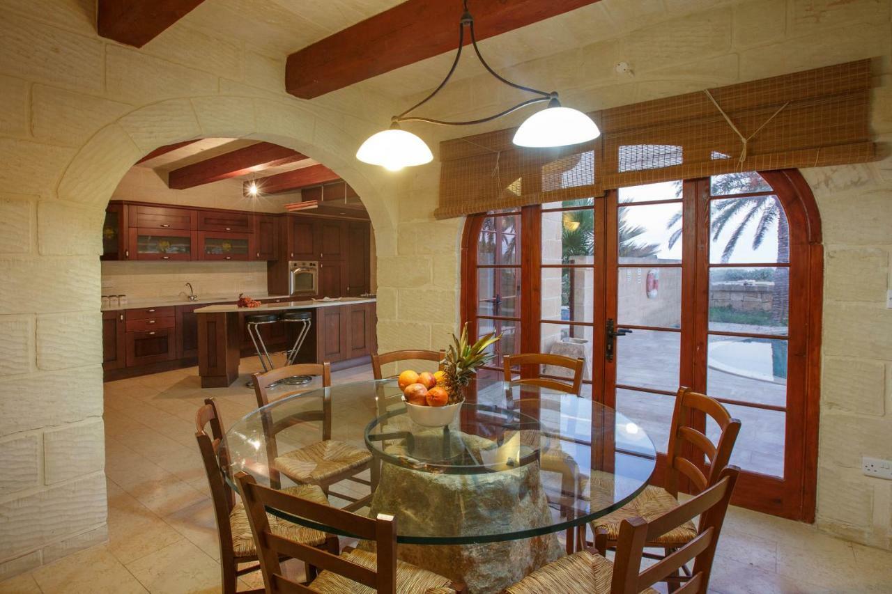 Il-Palma Holiday Farmhouse With Sunny Private Pool In Island Of Gozo Арб Экстерьер фото