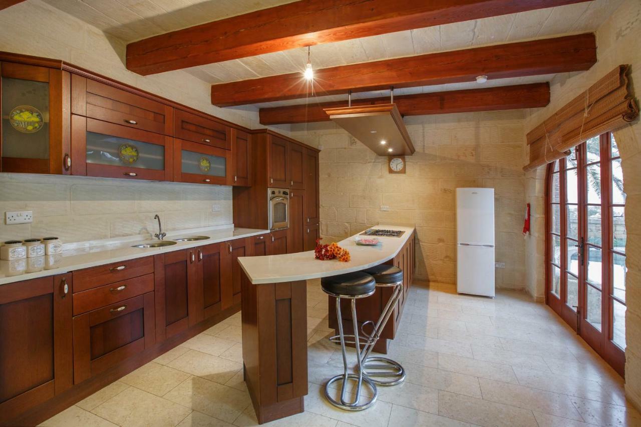 Il-Palma Holiday Farmhouse With Sunny Private Pool In Island Of Gozo Арб Экстерьер фото